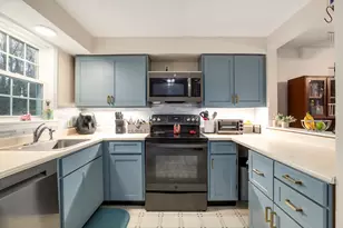 585 Turnpike St, Easton, MA 02356 - Photo 9