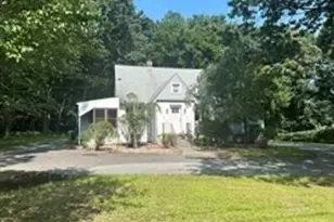 40 Montcalm St, Chicopee, MA 01020 - Photo 9