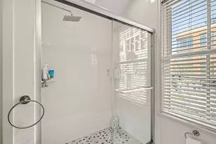 50 Spring St, Cambridge, MA 02141 - Photo 17