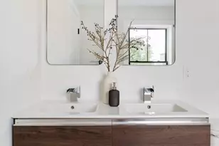 655 Saratoga St, Boston, MA 02128 - Photo 33