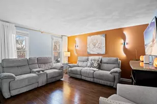 20 Woodland Dr, Lowell, MA 01852 - Photo 3