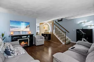 20 Woodland Dr, Lowell, MA 01852 - Photo 5