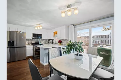 20 Woodland Dr #379, Lowell, MA 01852 - Photo 7