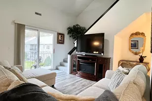 74 Tennis Plaza Rd, Dracut, MA 01826 - Photo 15