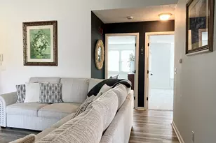 74 Tennis Plaza Rd, Dracut, MA 01826 - Photo 7