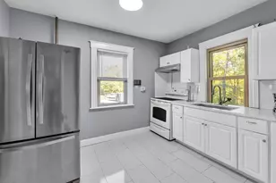 222 S Main St, Hopedale, MA 01747 - Photo 7
