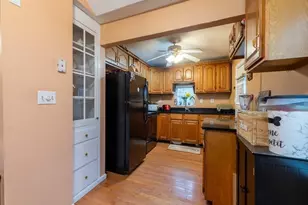 22 Nickerson Ave, Wilmington, MA 01887 - Photo 3