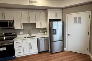 13 Nahant St, Lynn, MA 01902 - Photo 23