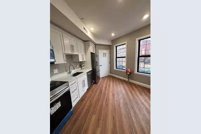 13 Nahant Street #2D, Lynn, MA 01902 - Photo 3