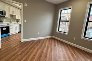 13 Nahant St, Lynn, MA 01902 - Photo 9