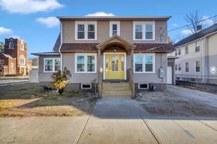 3 Norfolk St, Springfield, MA 01109 - Photo 1