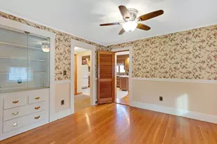 148 Beech Ave, Melrose, MA 02176 - Photo 7