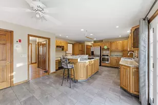 155 S Monson Rd, Hampden, MA 01036 - Photo 9