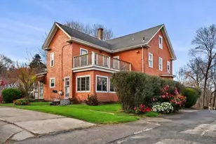 32 Kirby St, Marlborough, MA 01752 - Photo 1