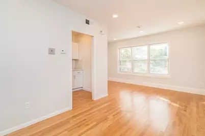 1620 Beacon Street, Brookline, MA 02446 - Photo 15