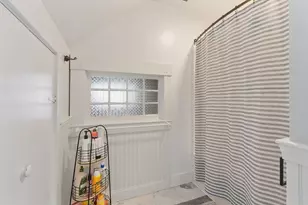 155 Cedar St, Clinton, MA 01510 - Photo 29