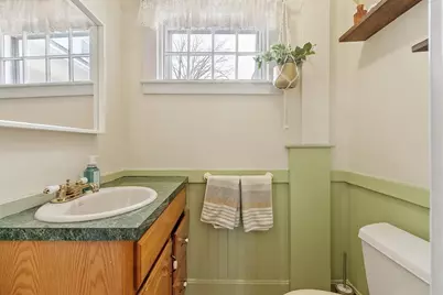 155 Cedar St, Clinton, MA 01510 - Photo 15