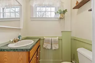 155 Cedar St, Clinton, MA 01510 - Photo 15