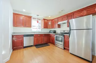 35 Miller Stile Rd, Quincy, MA 02169 - Photo 11