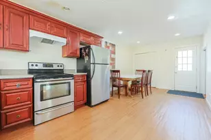35 Miller Stile Rd, Quincy, MA 02169 - Photo 13