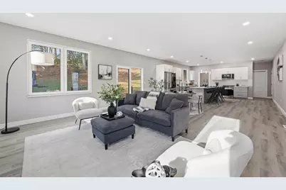 287 Whitney Ave, Holyoke, MA 01040 - Photo 9