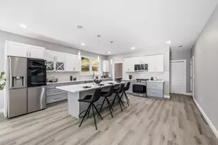 287 Whitney Ave, Holyoke, MA 01040 - Photo 11