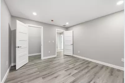 287 Whitney Ave, Holyoke, MA 01040 - Photo 31