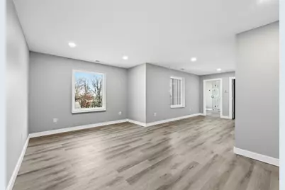 287 Whitney Ave, Holyoke, MA 01040 - Photo 25