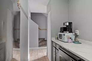 98 Northridge Rd, Beverly, MA 01915 - Photo 9