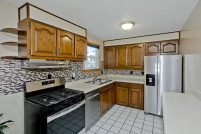68 Hamilton St, Springfield, MA 01119 - Photo 7