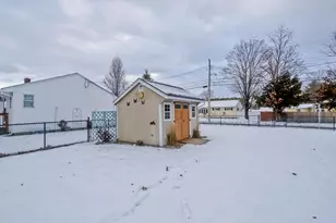 68 Hamilton St, Springfield, MA 01119 - Photo 27