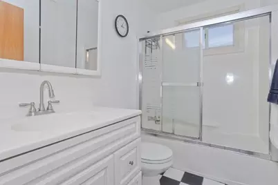 68 Hamilton St, Springfield, MA 01119 - Photo 19