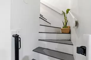 14 Mount Pleasant Ave, Dracut, MA 01826 - Photo 11