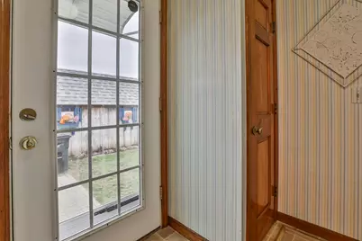 31 Mills Ave, Revere, MA 02151 - Photo 21