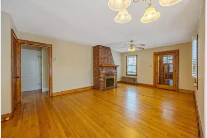 27 Lathrop, South Hadley, MA 01075 - Photo 7