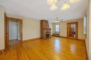 27 Lathrop, South Hadley, MA 01075 - Photo 7