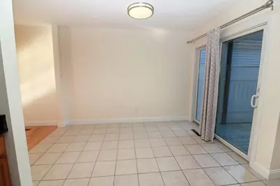 132 Howe St #B, Natick, MA 01760 - Photo 17