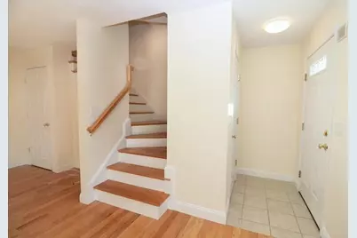 132 Howe St #B, Natick, MA 01760 - Photo 11