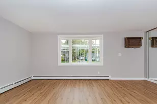 35 Bernadette St, Fitchburg, MA 01420 - Photo 9