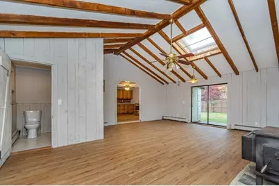 35 Bernadette St, Fitchburg, MA 01420 - Photo 13