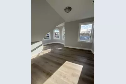 72 Belmont #3 Front, Fall River, MA 02720 - Photo 3