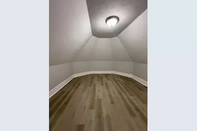 72 Belmont #3 Front, Fall River, MA 02720 - Photo 7