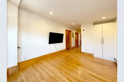 148 Berkshire St #4, Cambridge, MA 02141 - Photo 5