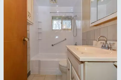 82 Lowell St., Woburn, MA 01801 - Photo 21