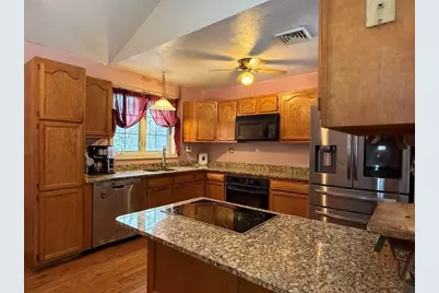 114 Chases Grove Rd, Derry, NH 03038 - Photo 7