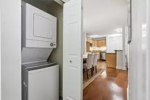 750 Brookside Dr, Andover, MA 01810 - Photo 11