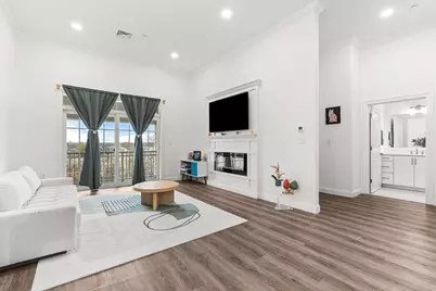 320 Middlesex Ave #E403, Medford, MA 02155 - Photo 7