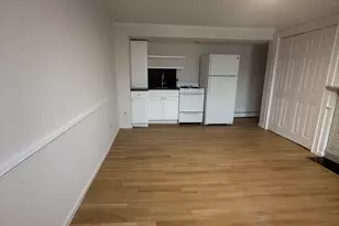 313 Essex St, Salem, MA 01979 - Photo 11