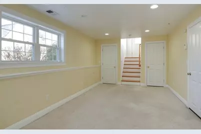 18 Lincoln Ave, Millbury, MA 01527 - Photo 17