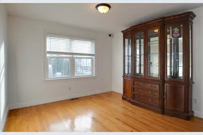 18 Lincoln Ave, Millbury, MA 01527 - Photo 7